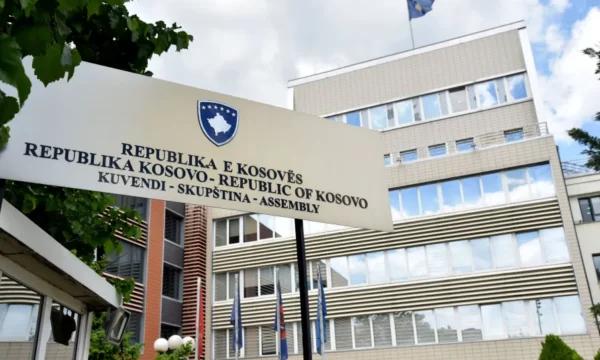 Nga Nexhat Daci te Albulena Haxhiu, ja kush e drejtoi Kuvendin nga viti 2001 deri sot