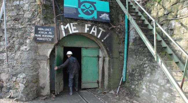 Goditja ndaj “Trepçës” që la deri në 40 mijë euro dëm – bastisen pesë lokacione, katër persona nën dyshime