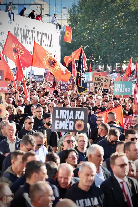 Tasholli: Sot në protestë ishin mbi 100 mijë njerëz