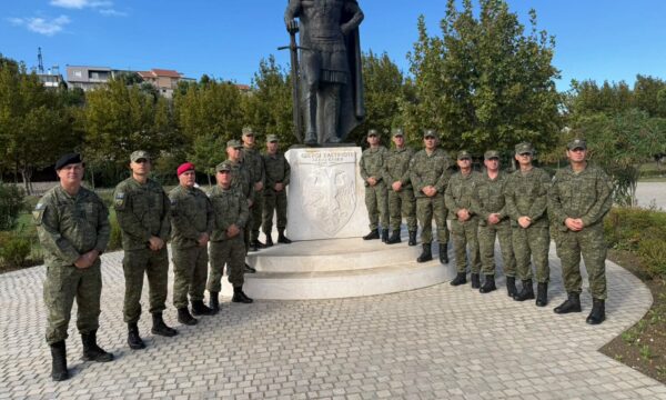 Kursantët e FSK-së zhvillojnë vizitë studimore në Shqipëri