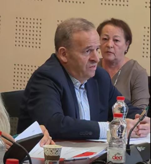 Elmi Reçica i PDK-së thotë se duhet të ketë angazhim të madh në mbrojtje të Ligjit të ri për Specialen