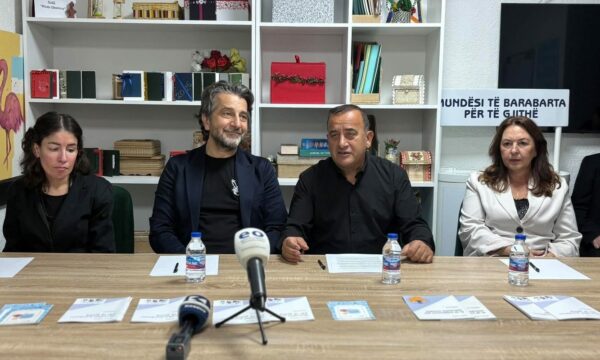 Klubi “Dëshira” kërkon zgjerimin e shërbimeve për personat që kanë nevojë për mbështetje profesionale