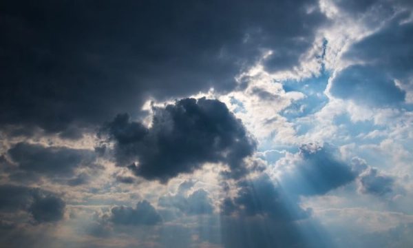 Mot me diell sot në Kosovë, s’mungojnë as vranësirat