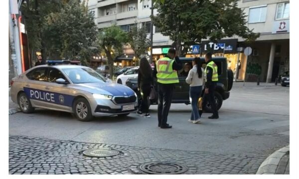 Prishtina nën masa sigurie, policia bllokon edhe sot disa rrugë për shkak të protestes