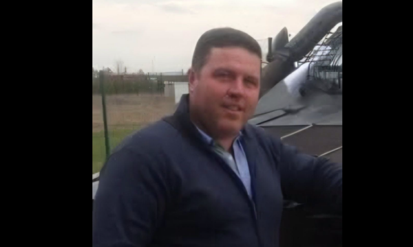 Vdes tragjikisht në fabrikën e tij në Skenderaj, Lushtaku shpreh ngushëllime për vdekjen tragjike të Raif Aliut