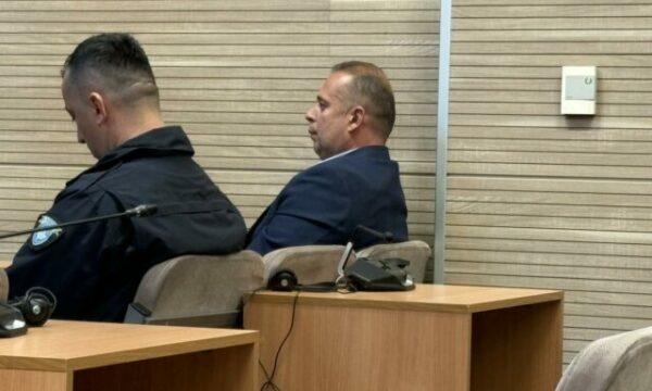 Bojan Jevtiq del para Apelit: Kam duruar shumë nënçmime nga populli im, e mbajta uniformën me nder