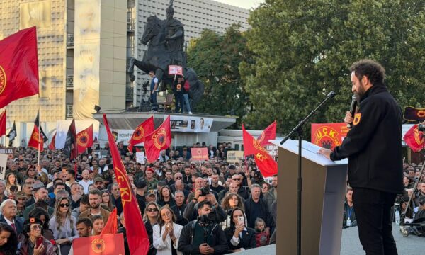 Çlirim Haziri i “Jo në emrin tim”: Asnjë deputet nuk do të dalë nga Kuvendi pa e votuar ligjin