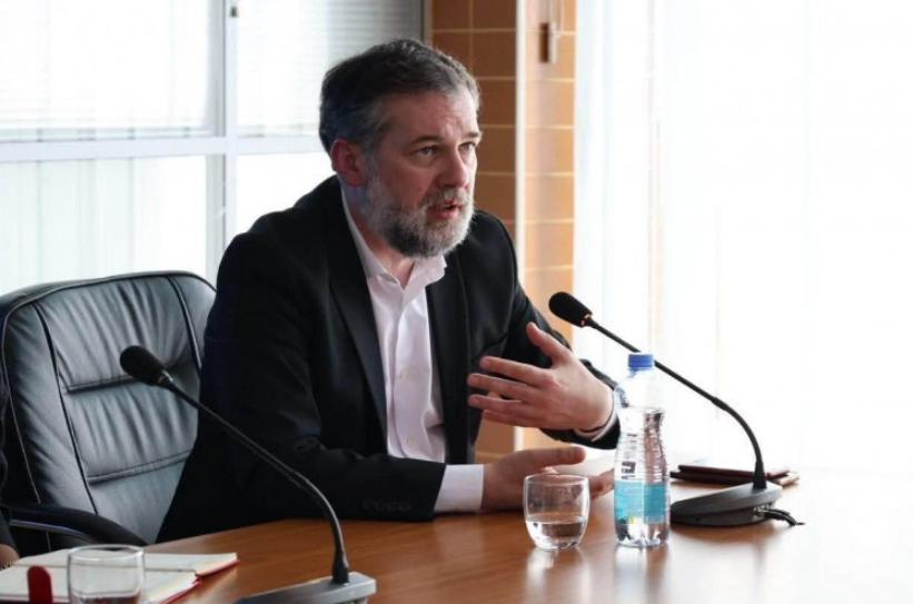 Ministri Çeku diskuton Strategjinë e Arsimit me drejtorët e institucioneve parashkollore