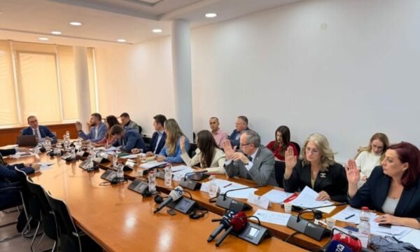 Komisioni për Buxhet refuzon 1 milion euro për protezat e invalidëve të luftës