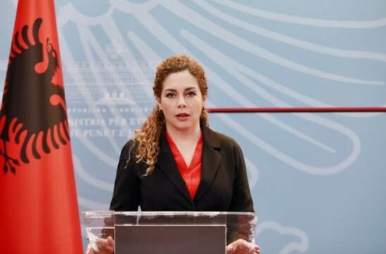 SPAK nis hetimet ndaj ish-ministres së Mbrojtjes Olta Xhaçka