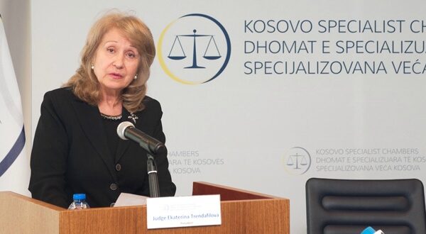 Trendafilova: Askush s’mund t’u diktojë gjykatësve si ta zbatojnë ligjin