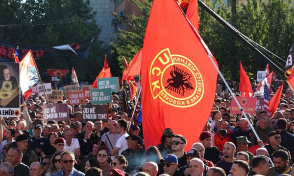OVL thërret protestë të hënën: Nëse nesër s’ka dakordim për ligjin për Specialen, do i përshkallëzojmë veprimet