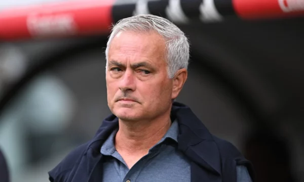 Mourinho nuk do ta lejojë largimin e yllit të Realit në janar